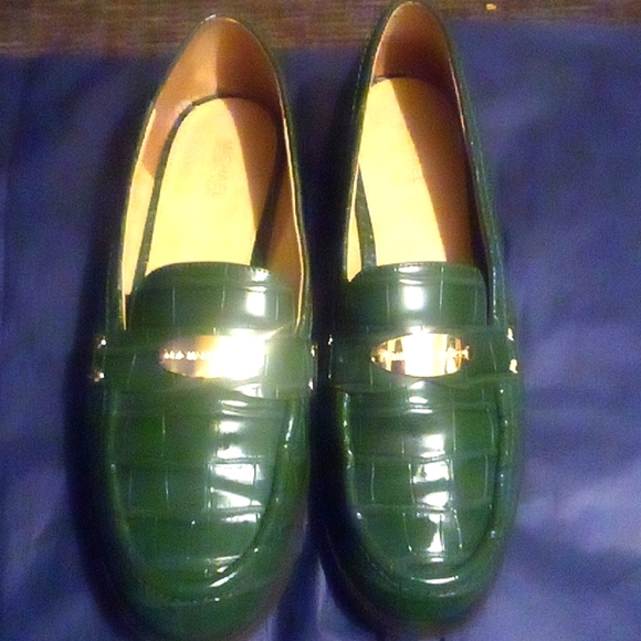 Michael Kors Finley Croc Embossed Loafer Size 8.5 - Picture 2 of 5